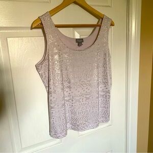 Chic Patterned Tank Top in Light Pink With Sylver Pattern Size 1X